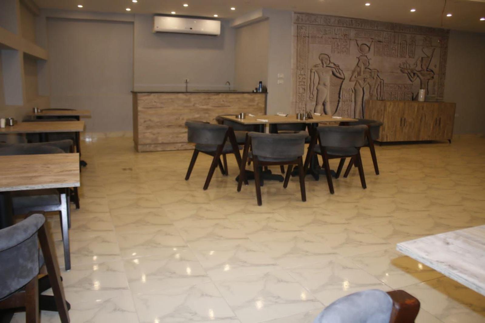 Habu Pyramids Hotel Cairo