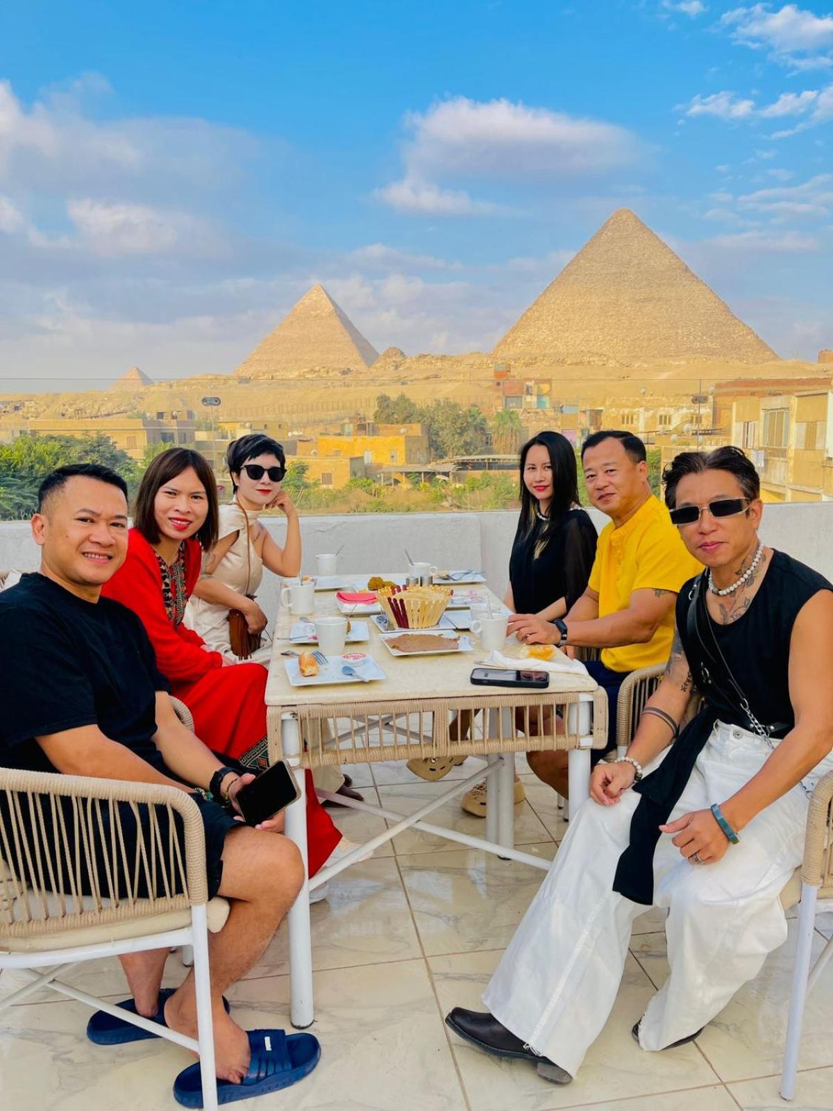Habu Pyramids Hotel