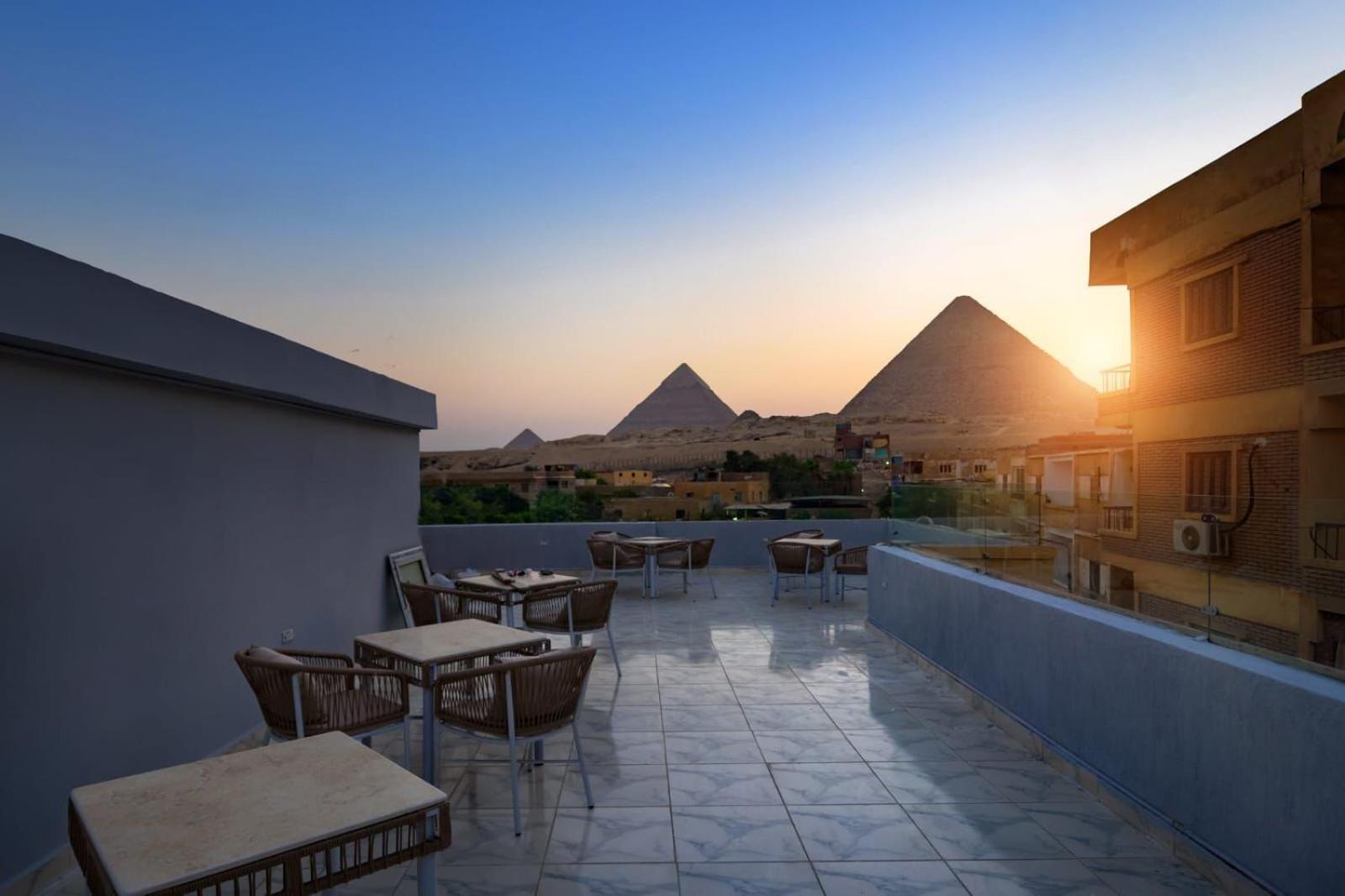 Hotel Habu Pyramids