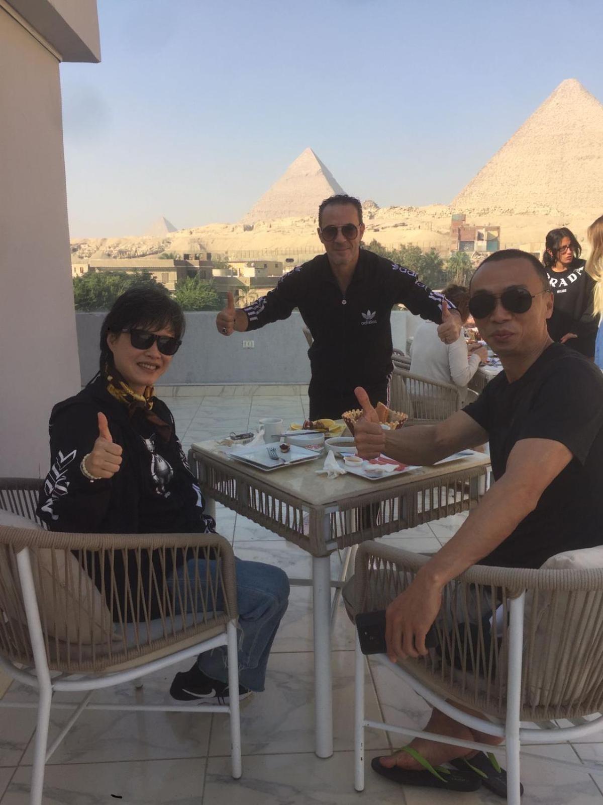 Habu Pyramids Cairo